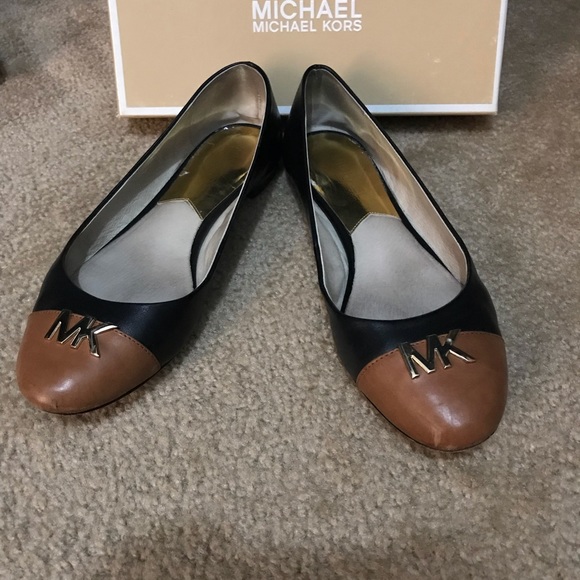 Michael Kors Hayley flats - Picture 2 of 5